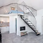 Riva 4*